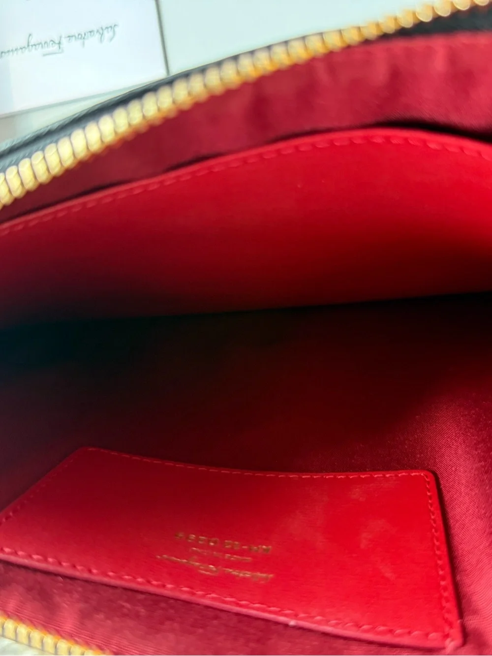 Salvatore Ferragamo excellent pre